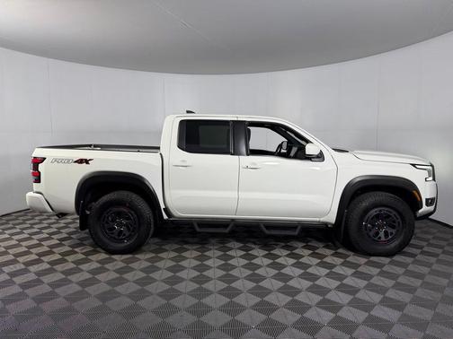 Glacier White 2025 Nissan Frontier PRO-4X