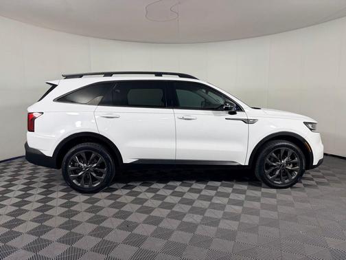 2022 Kia Sorento EX