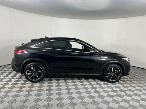 2022 INFINITI QX55 ESSENTIAL