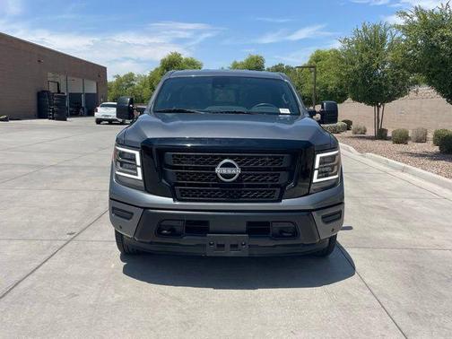 2024 Nissan Titan SV