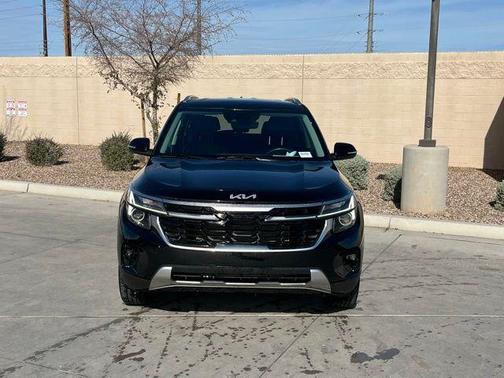 2025 Kia Seltos EX