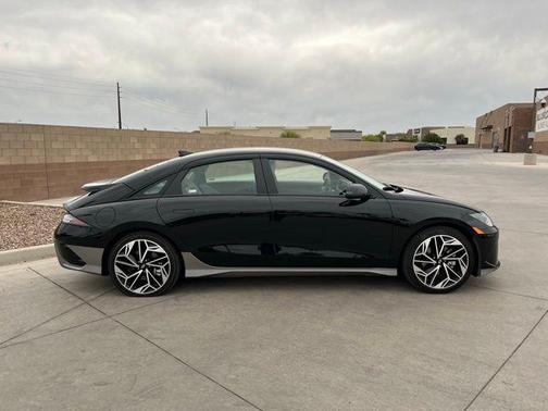 Onyx Black 2024 Hyundai IONIQ 6 SEL