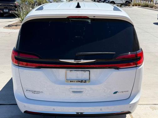 Bright White Clearcoat 2025 Chrysler Pacifica Hybrid Select