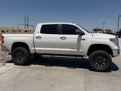 Super White 2017 Toyota Tundra Limited