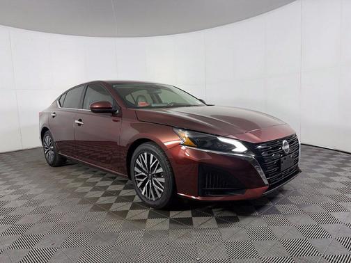 Red 2023 Nissan Altima 2.5 SV