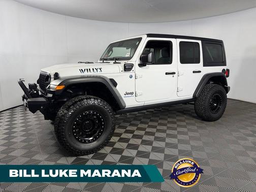 Bright White Clearcoat 2025 Jeep Wrangler 4xe Willys