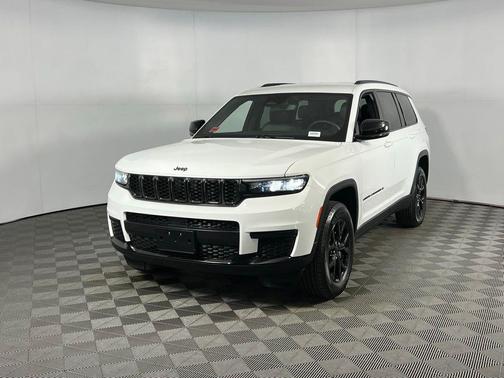 2024 Jeep Grand Cherokee L Altitude
