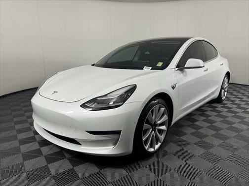 2019 Tesla Model 3 Standard Range Plus