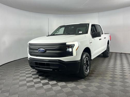 2023 Ford F-150 Lightning Pro