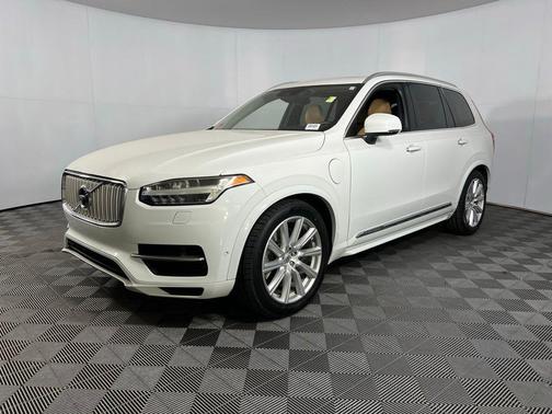 2016 Volvo XC90 Hybrid T8 Inscription