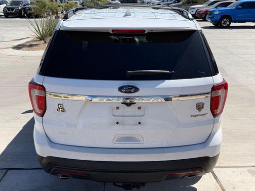 Oxford White 2016 Ford Explorer Base