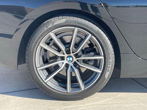2022 BMW 330 330i