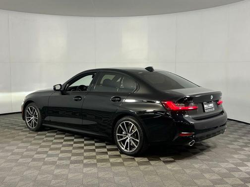 2022 BMW 330 330i