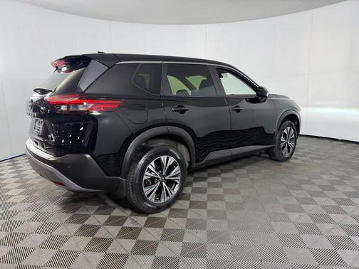 Super Black 2023 Nissan Rogue SV