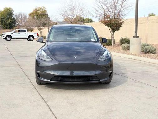 2024 Tesla Model Y Performance Dual Motor All-Wheel Drive