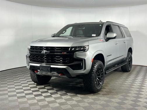 2024 Chevrolet Suburban 4WD Z71