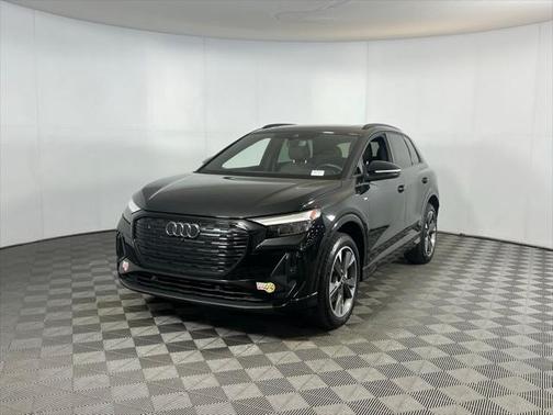 2024 Audi Q4 e-tron Premium Plus 50 quattro