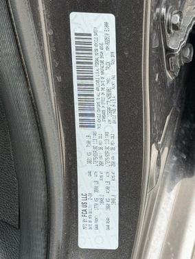 Granite Crystal Metallic Clearcoat 2020 RAM 1500 Laramie