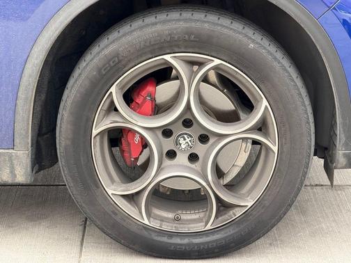 2022 Alfa Romeo Stelvio Sprint