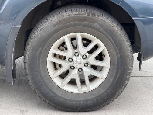 2021 Nissan Frontier SV