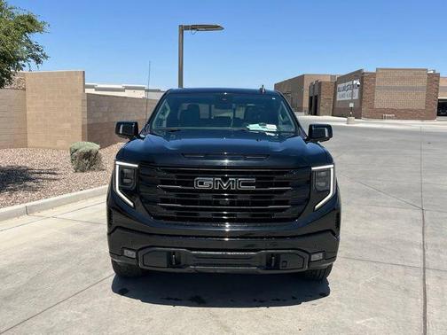 Onyx Black 2024 GMC Sierra 1500 Elevation
