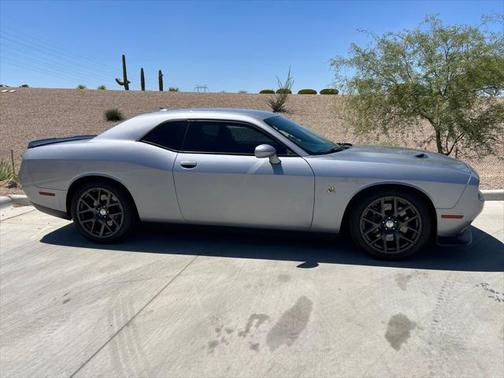 2016 Dodge Challenger R/T Scat Pack