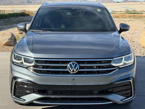 2022 Volkswagen Tiguan 2.0T SEL R-Line 4MOTION