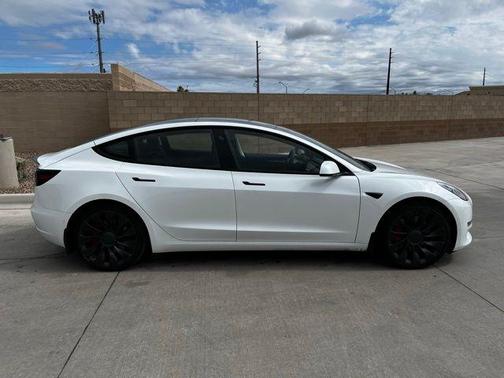 2022 Tesla Model 3 Performance