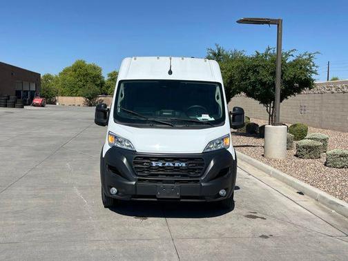Bright White Clearcoat 2025 RAM ProMaster 2500 Tradesman