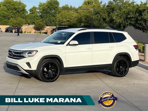 Pure White 2023 Volkswagen Atlas 3.6L SE w/Technology
