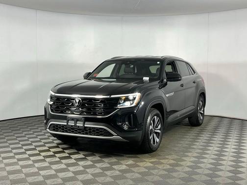 2025 Volkswagen Atlas Cross Sport 2.0T SE