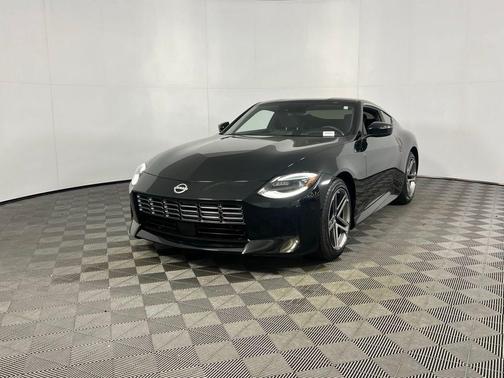 2025 Nissan Z Sport
