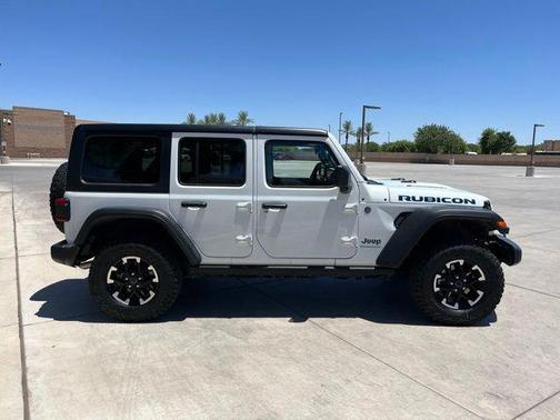 Bright White Clearcoat 2025 Jeep Wrangler 4xe Rubicon
