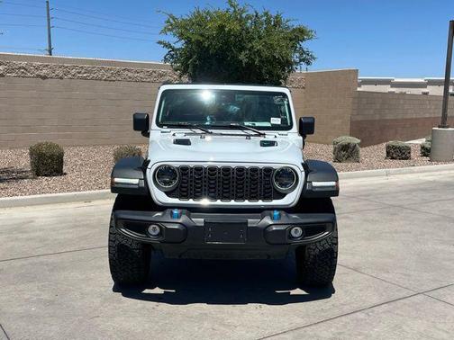 Bright White Clearcoat 2025 Jeep Wrangler 4xe Rubicon