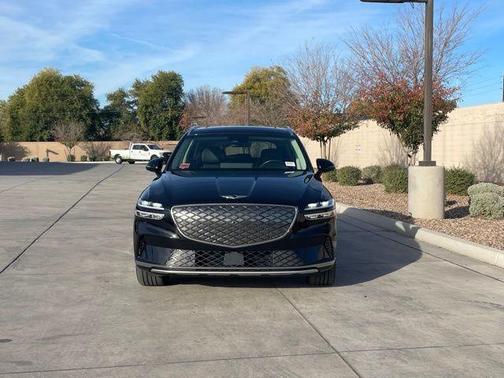 2024 Genesis Electrified GV70 Advanced AWD