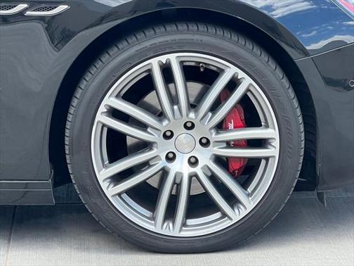 2018 Maserati Ghibli S GranLusso