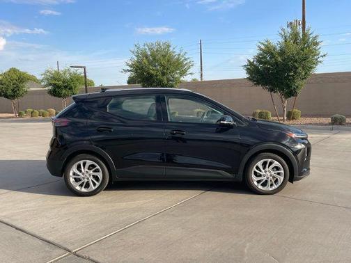 2023 Chevrolet Bolt EUV FWD LT