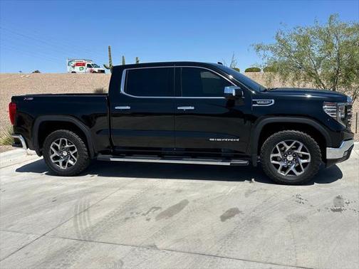 2022 GMC Sierra 1500 SLT