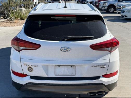 2016 Hyundai TUCSON Sport