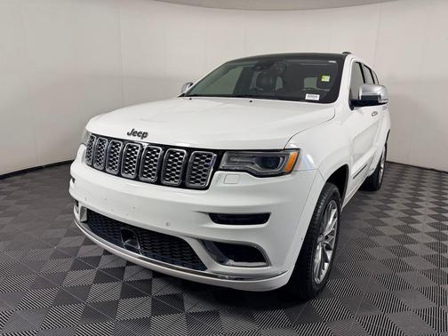 2018 Jeep Grand Cherokee Summit