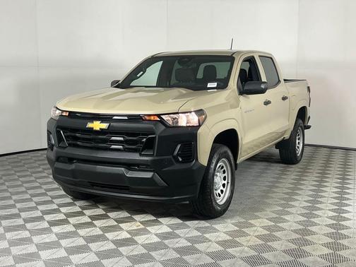 2024 Chevrolet Colorado WT