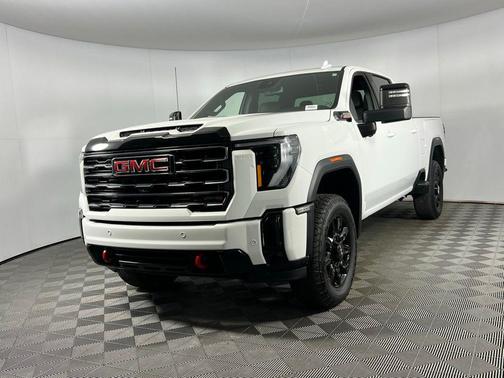 2025 GMC Sierra 2500 AT4
