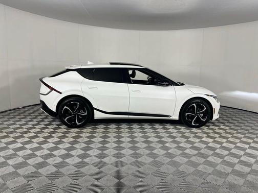 2024 Kia EV6 GT-Line