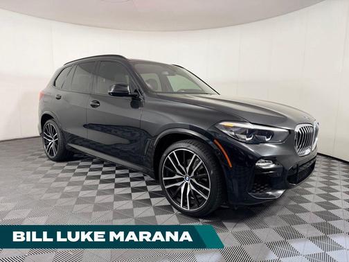 Black Sapphire Metallic 2019 BMW X5 xDrive40i