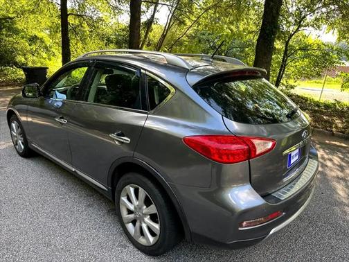2017 INFINITI QX50 Base