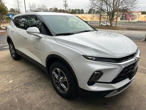 2025 Chevrolet Blazer 2LT