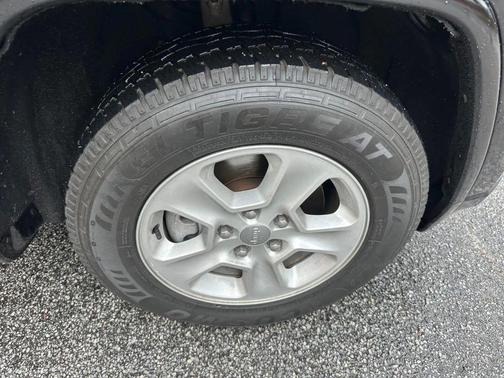 2017 Jeep Grand Cherokee Altitude