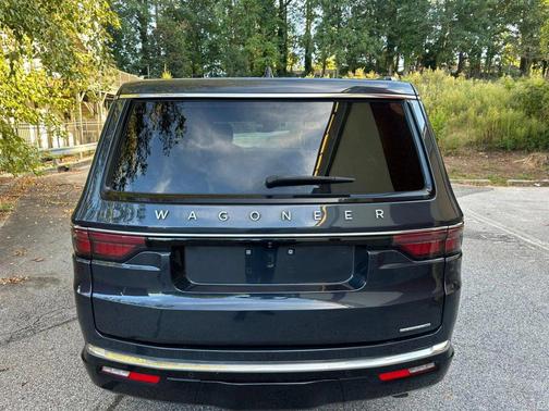 2024 Jeep Wagoneer Series III 4x4