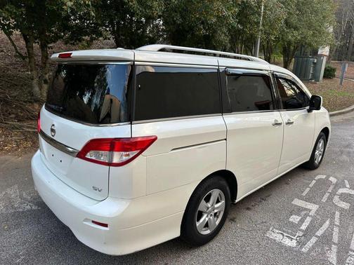 2016 Nissan Quest SV