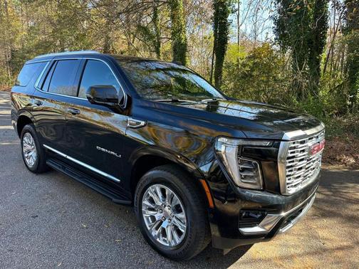 Onyx Black 2025 GMC Yukon Denali